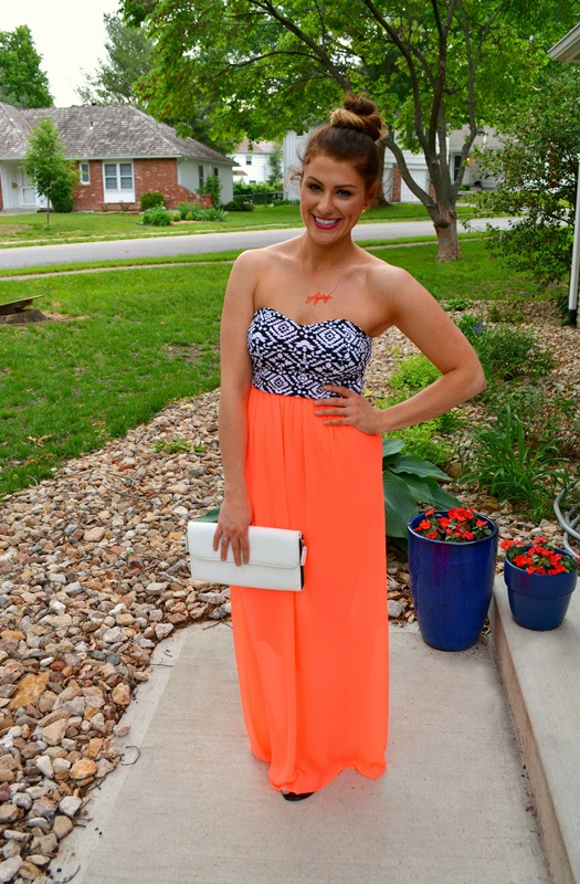 cc lake neon nights dress, dolce vita bow sandals, ashley from lsr, bauble bar signature necklace