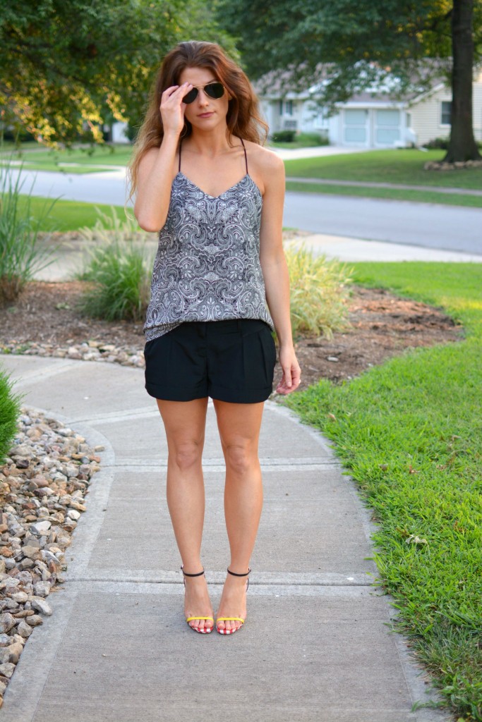 ashley from lsr, express barcelona cami, color block and mixed print sandals