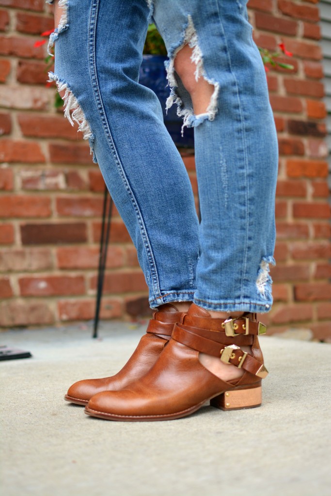 ashley from lsr in ripped jeans and ankle booties