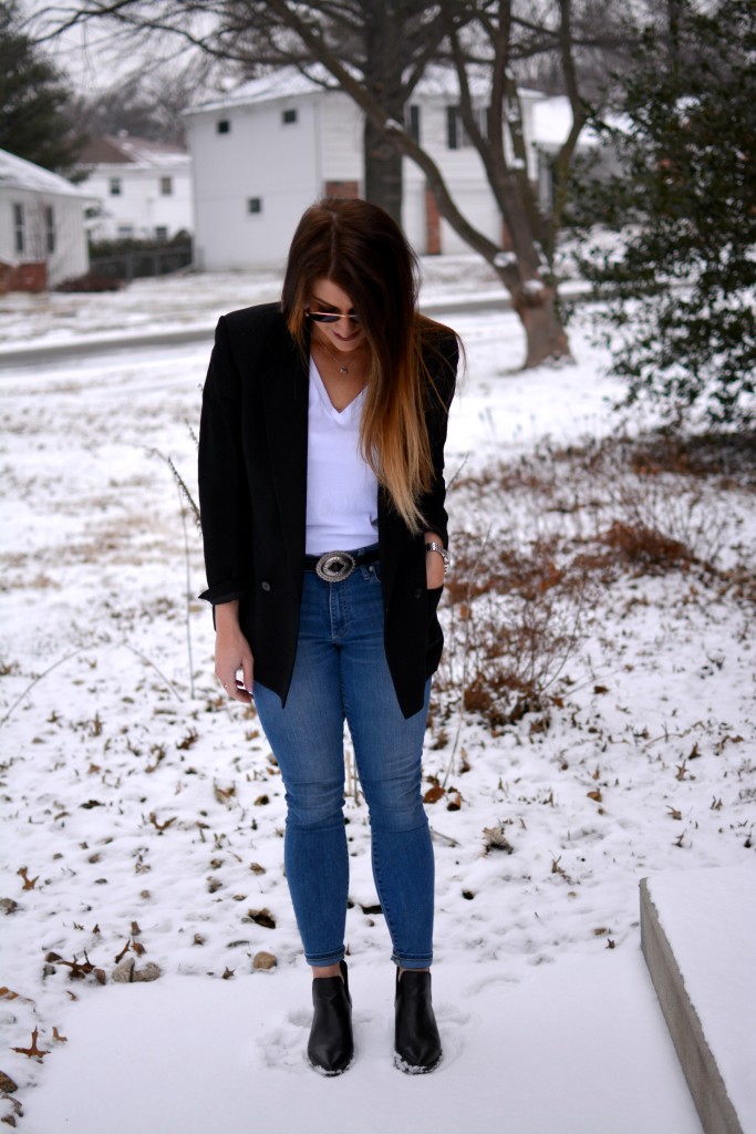 Ashley from LSR in a vintage Brooks Brothers blazer, a concho belt, and Steve Madden Dextir boots