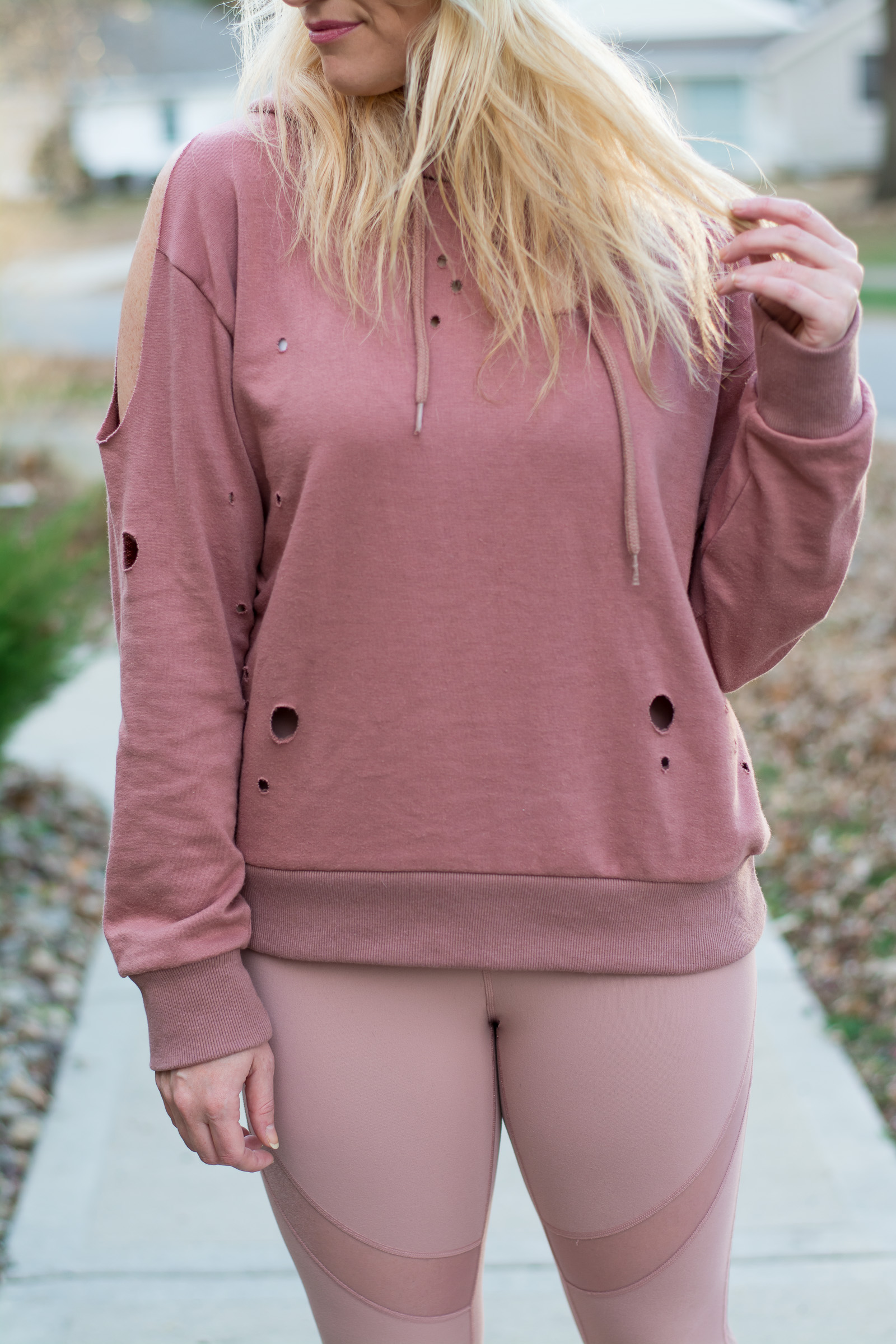 Winter Outfit: All Blush Everything. | Ashley from Le Stylo Rouge