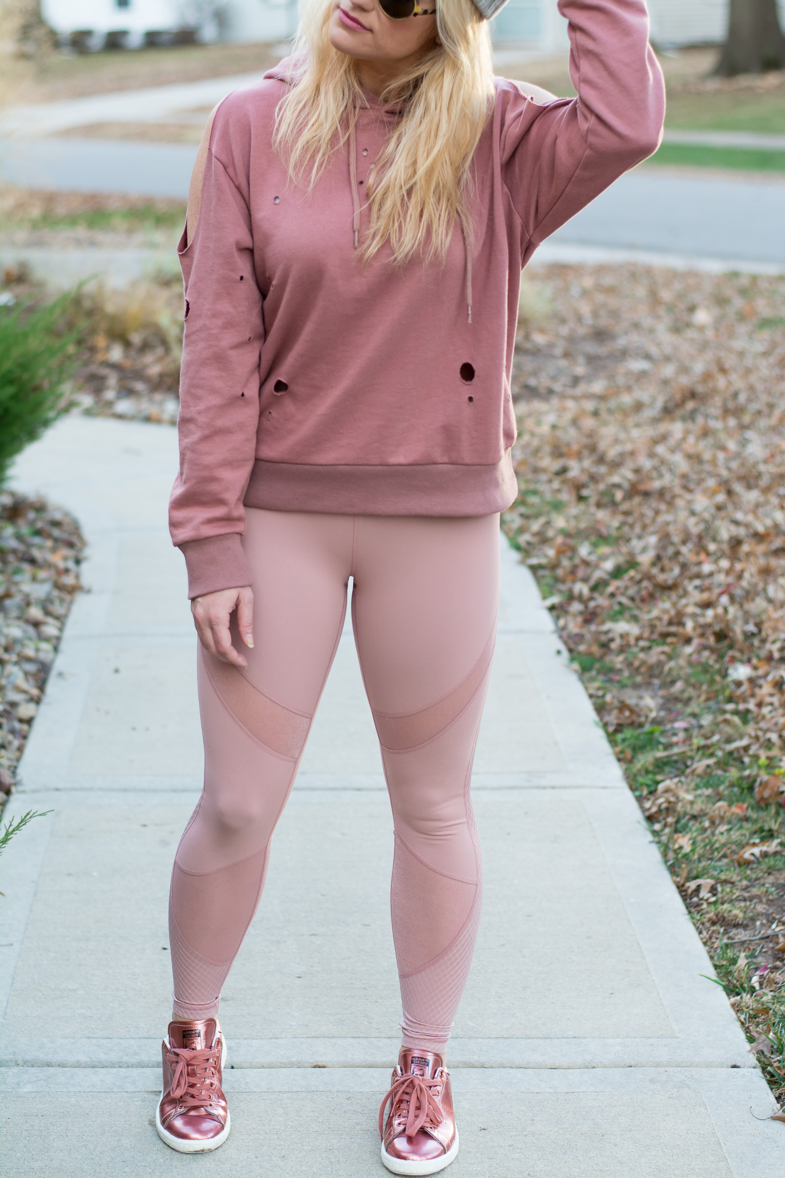 Winter Outfit: All Blush Everything. | Ashley from Le Stylo Rouge