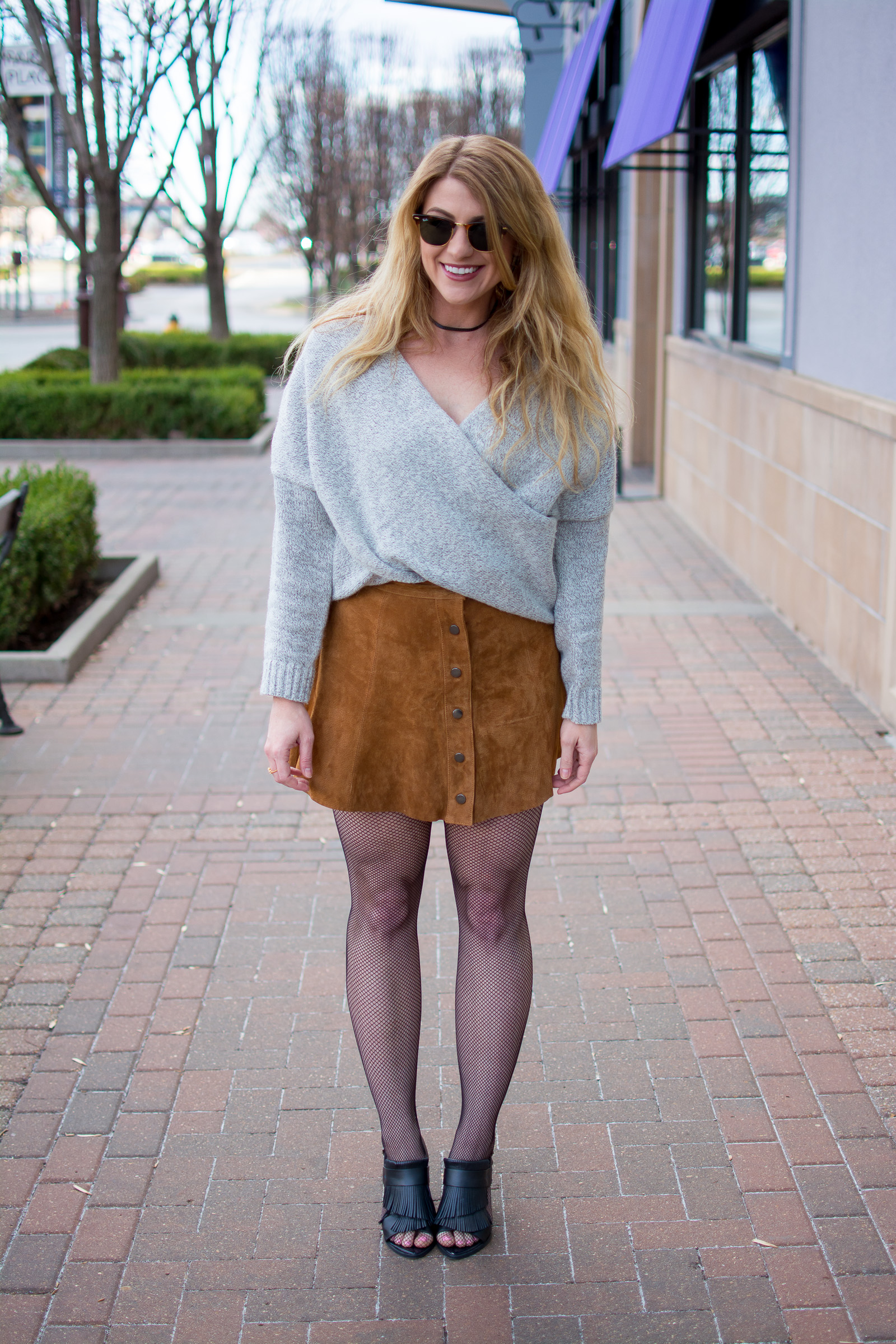 Suede Skirt + Criss Cross Sweater. | Le Stylo Rouge