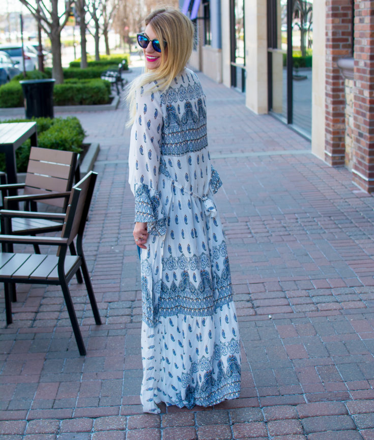 Wearing a Dress as a Duster for Spring. | Ashley from Le Stylo Rouge
