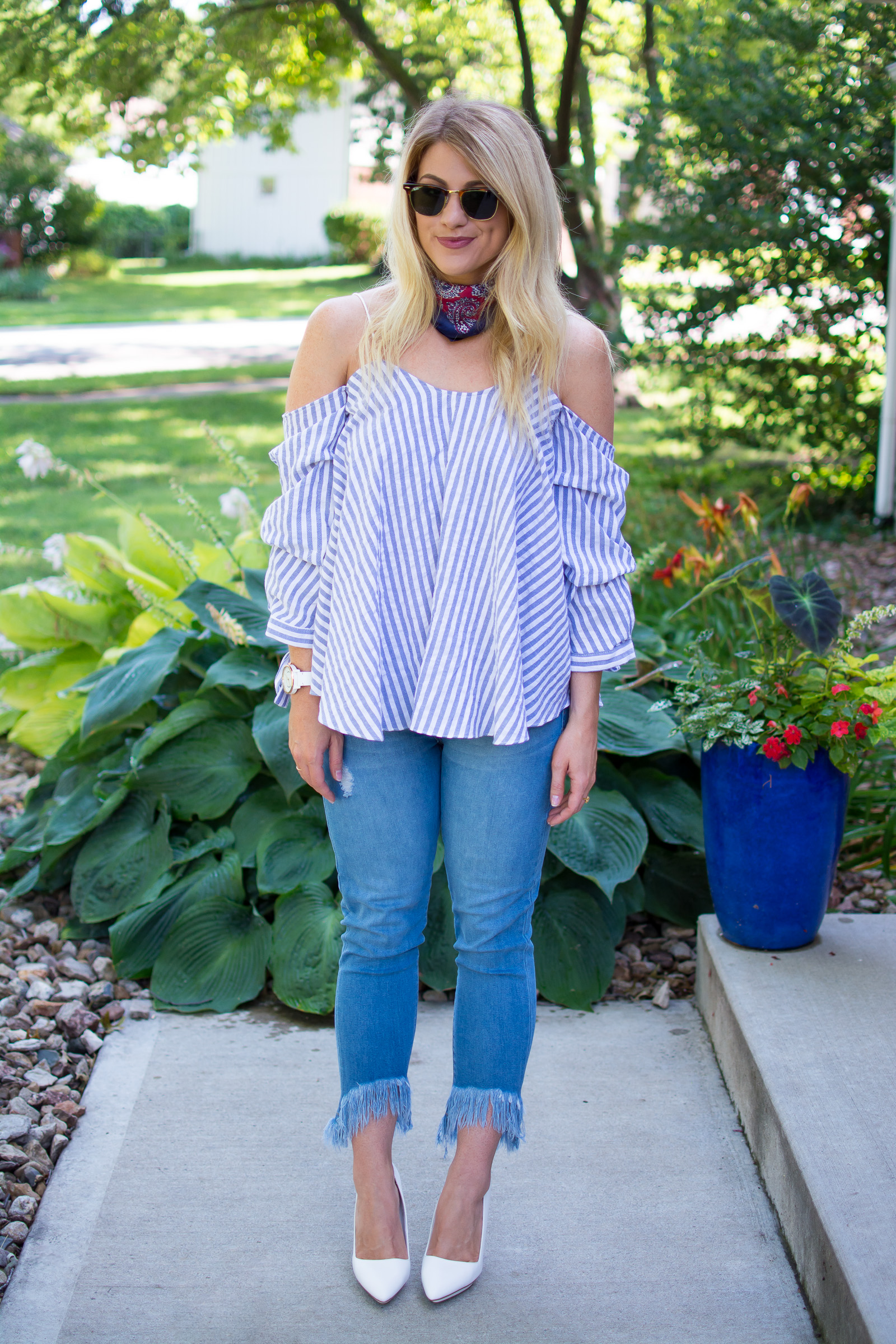 More Blue and White Stripes + Frayed Denim. | Le Stylo Rouge