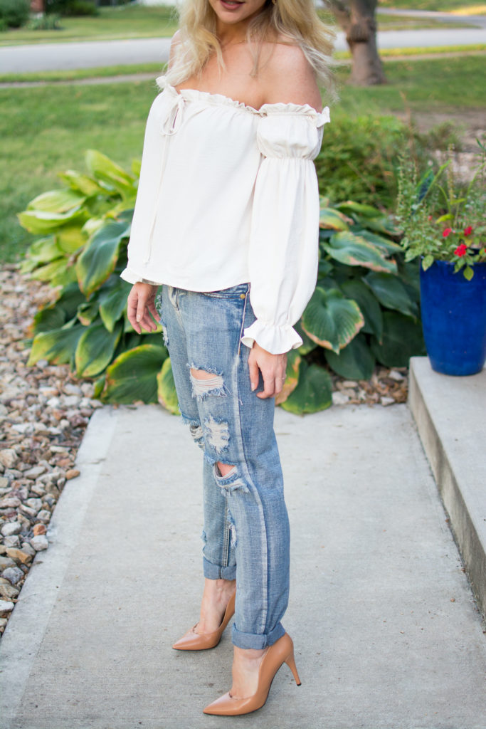 Renaissance Blouse + One Teaspoon Boyfriend Jeans. | Le Stylo Rouge