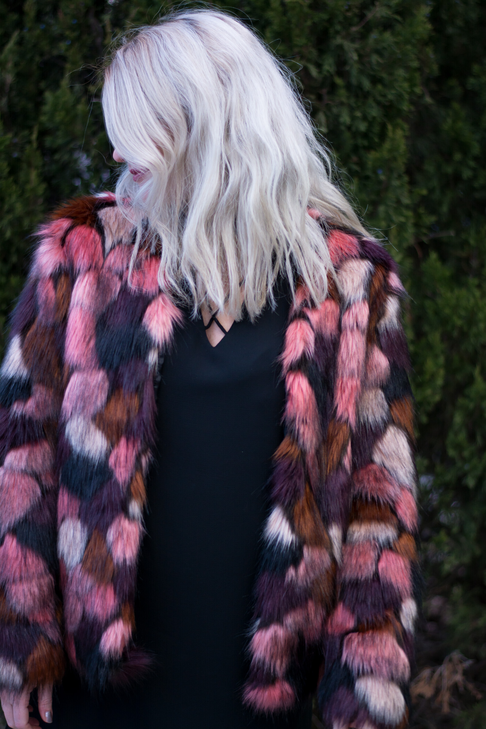 Dressing Up in Faux Fur for Valentine's Day. | Ashley from LSR