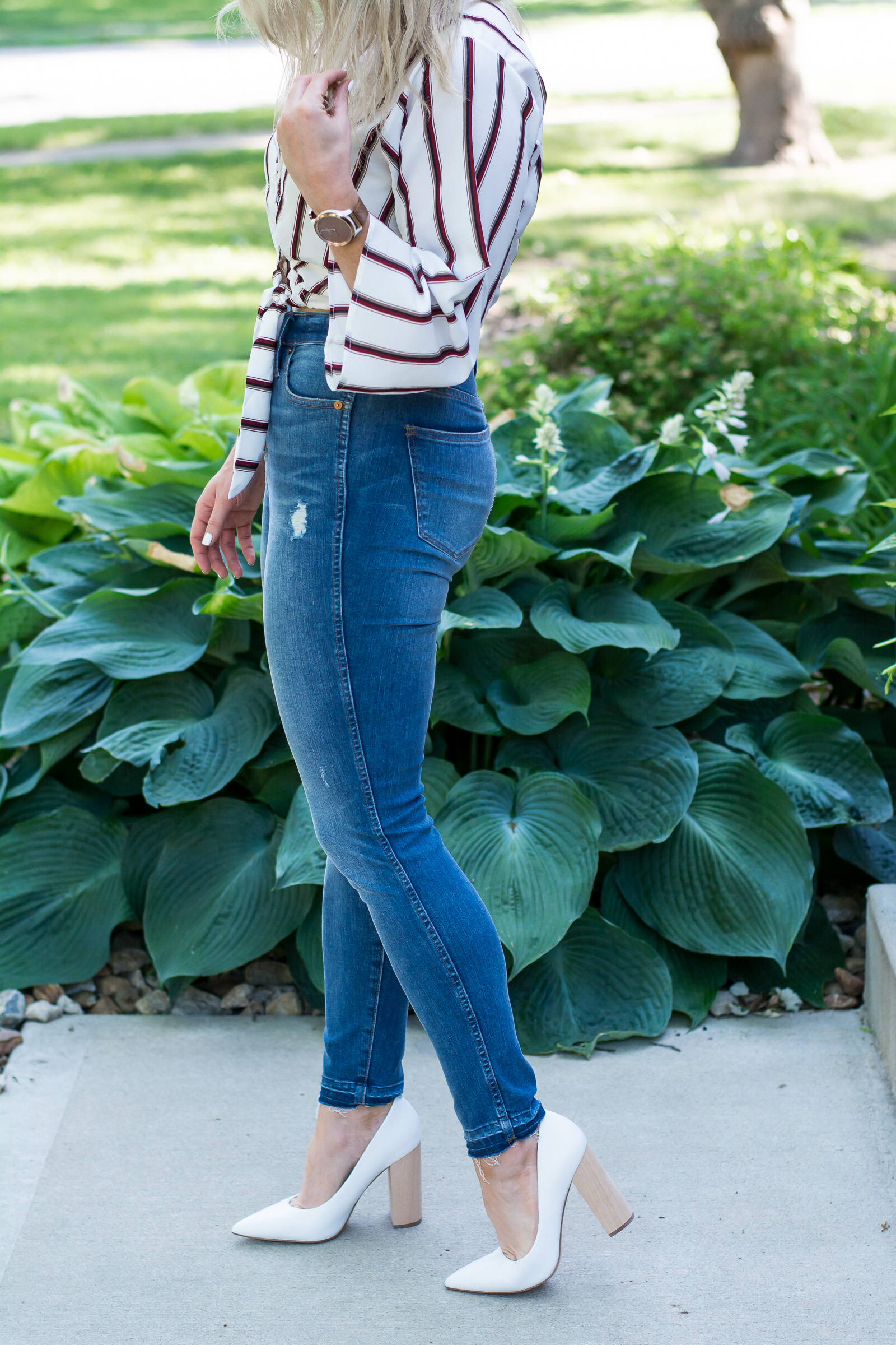 Crop Top with Super High-waisted Madewell Denim. | Ashley from LSR