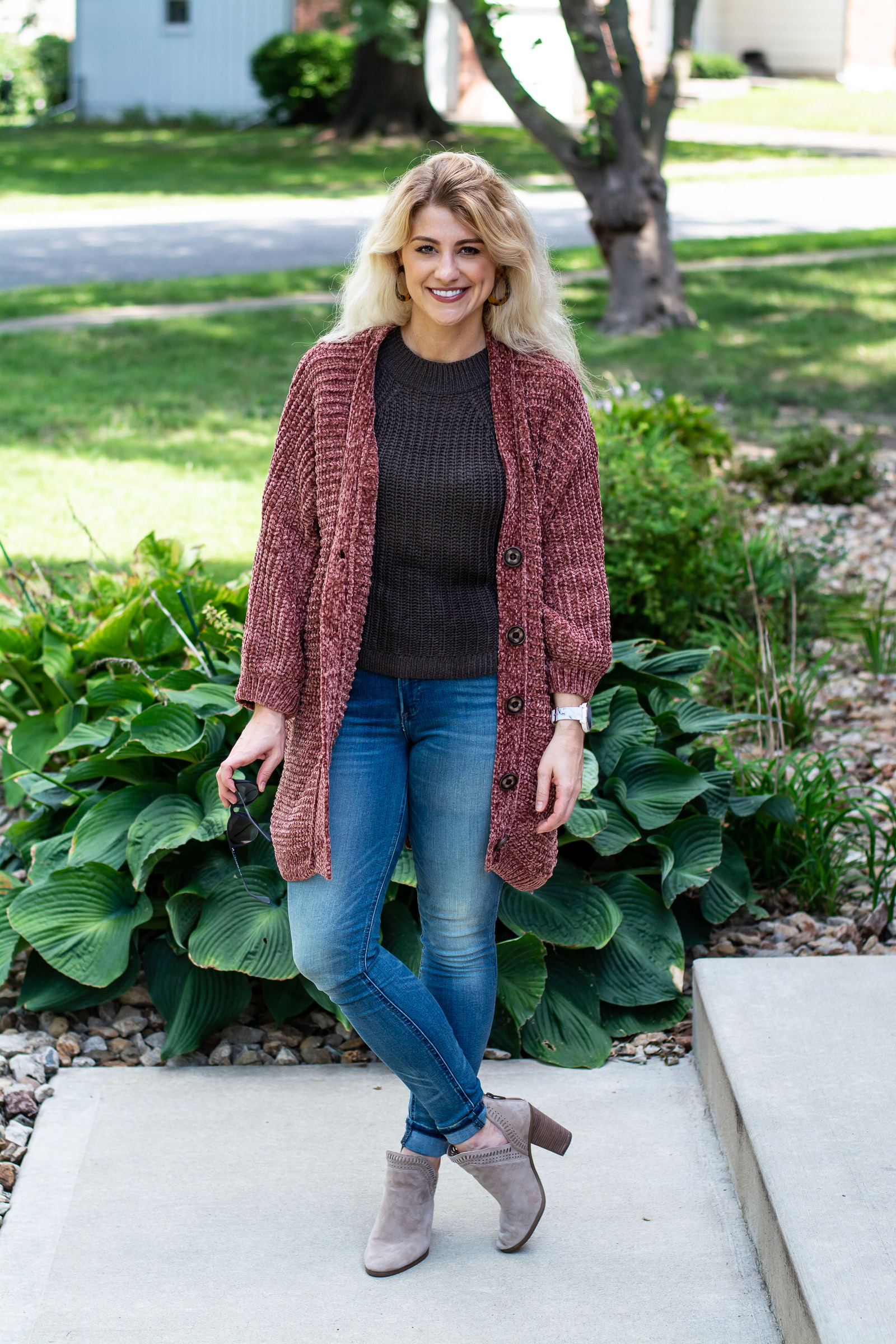 Transitional Outfit: Summer Sweater + Ankle Boots. | Ashley from LSR