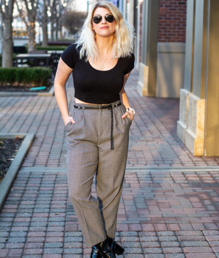 90s Trousers with a Crop Top and Space Boots. | Le Stylo Rouge