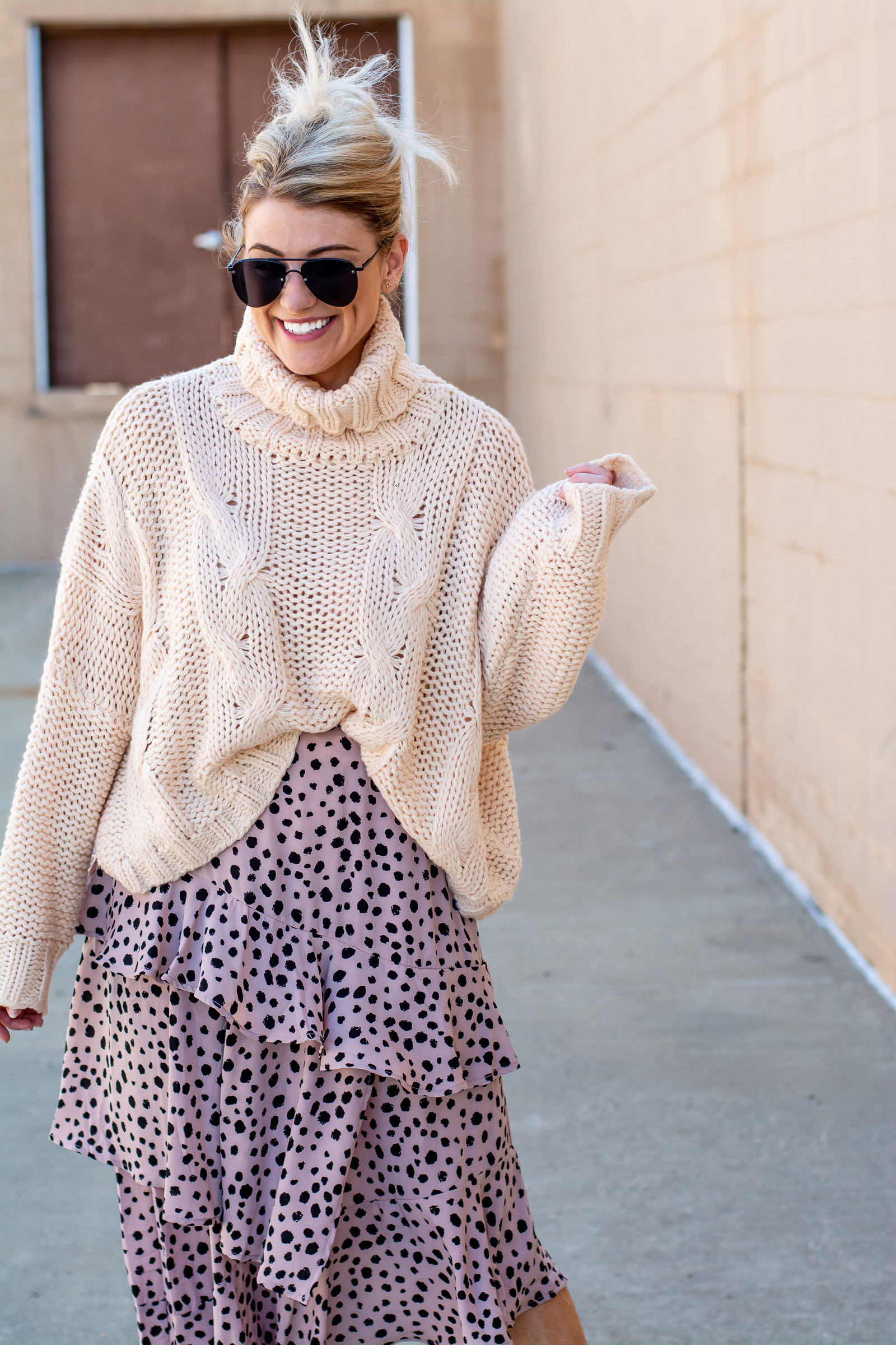 Fall Outfit: Sweater and a Ruffled Skirt. | LSR