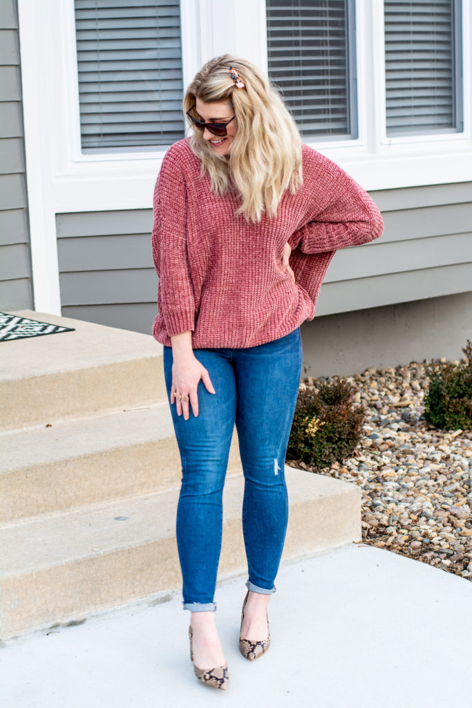 Chenille Sweater + Snakeskin Pumps. | Le Stylo Rouge