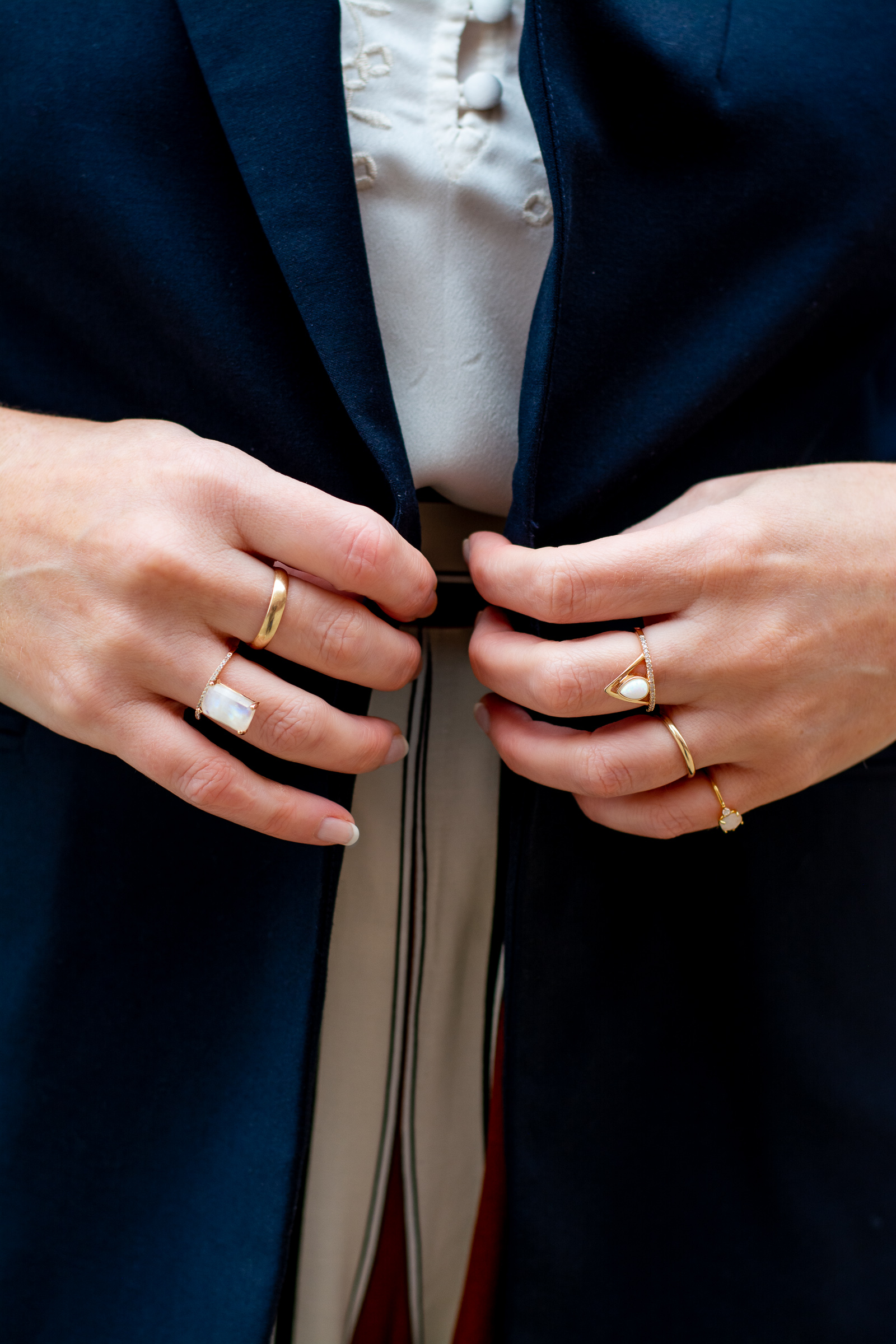 Dainty Gold Rings. | Le Stylo Rouge