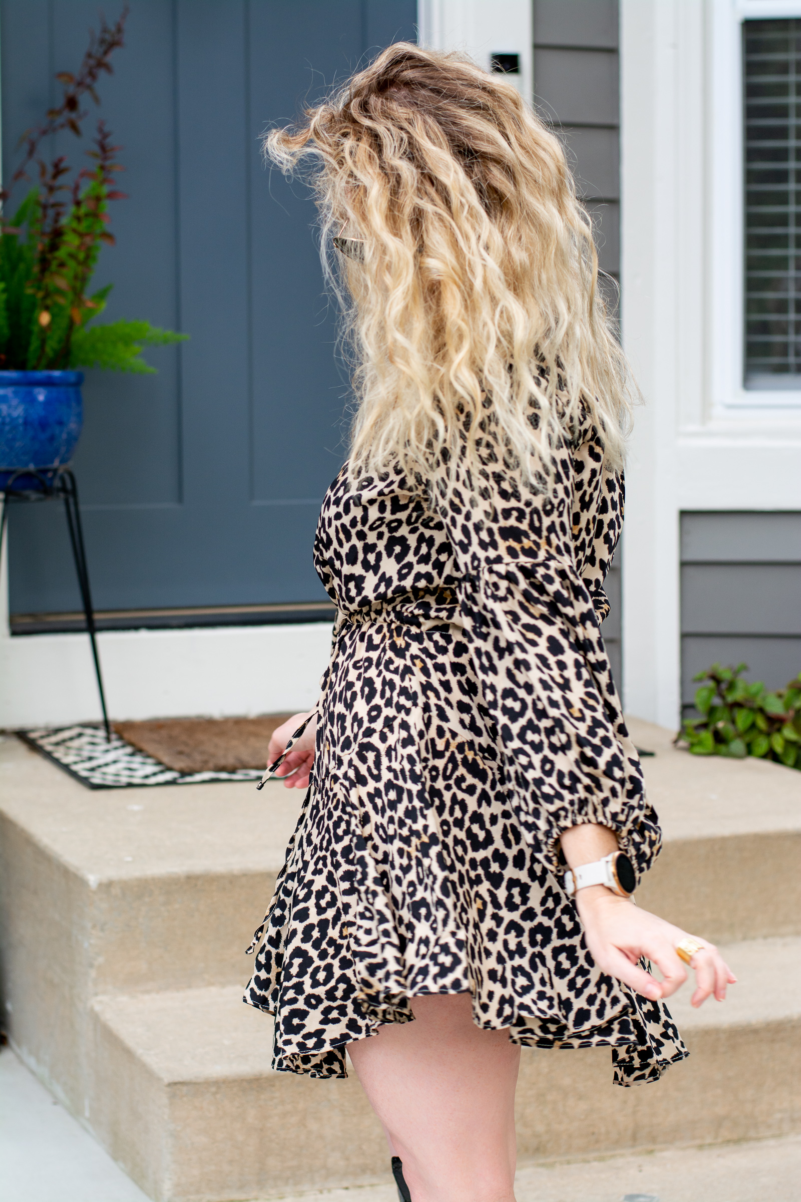 Fall #OOTD: Leopard Dress. | Le Stylo Rouge