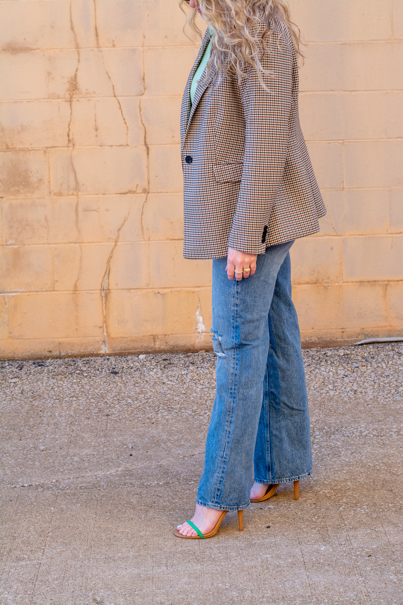 Houndstooth Blazer + Wide-leg Jeans for Spring. | LSR