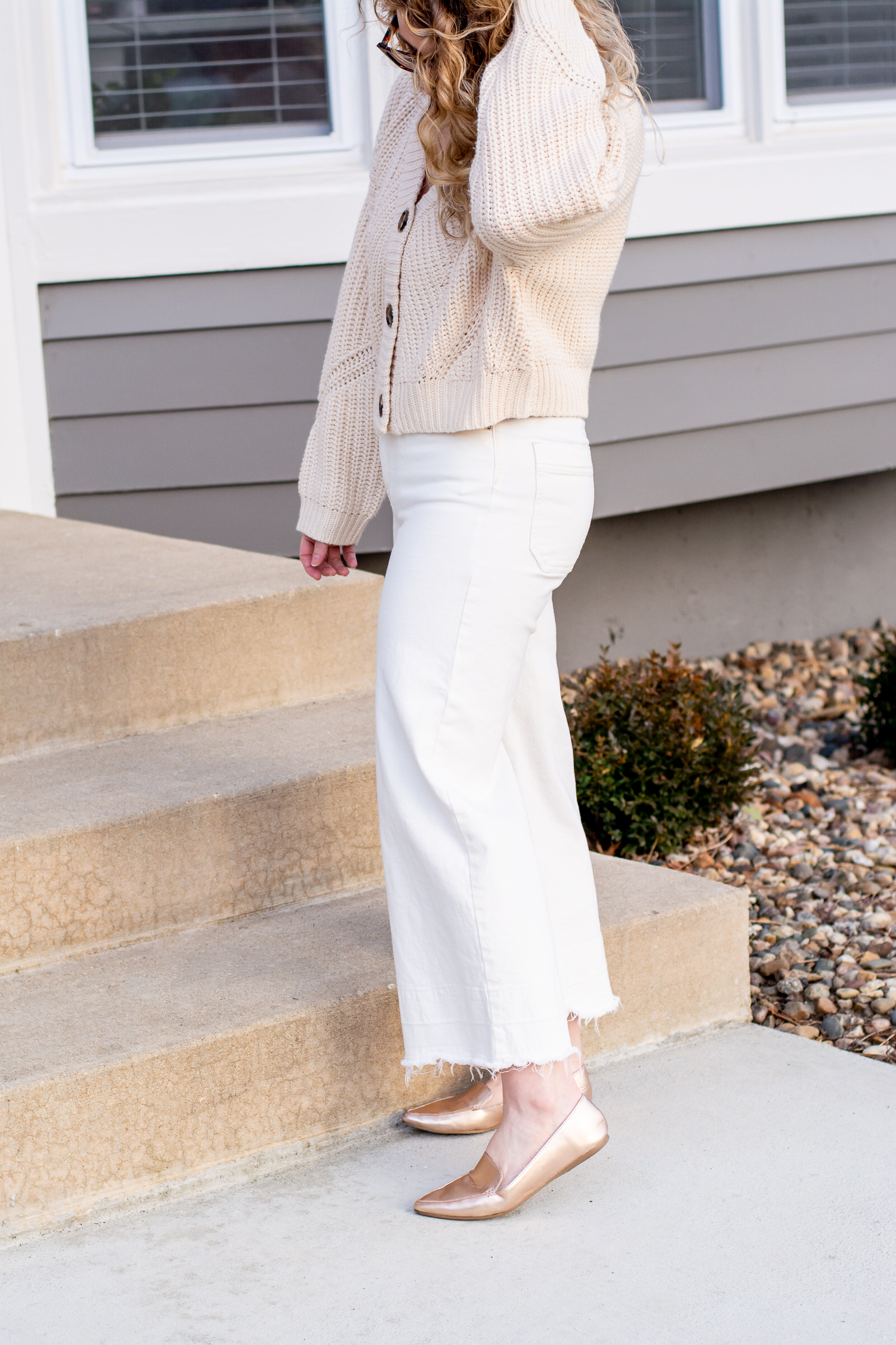 Springtime Neutrals that Keep You Cozy: Cardigan and Culottes. | LSR