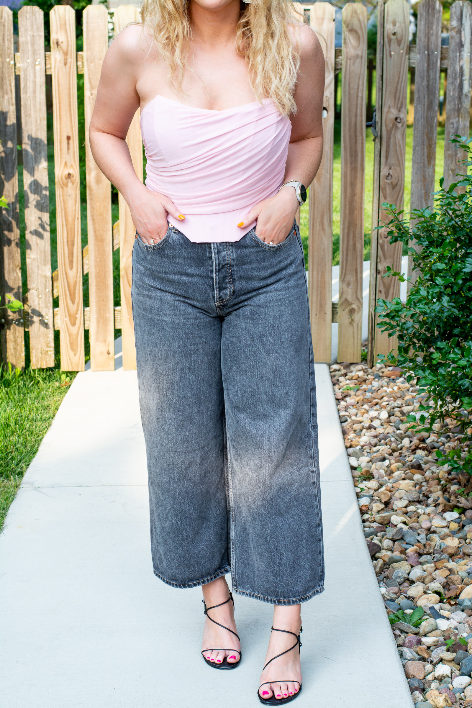 The $25 Amazon Corset Top + Wide-Leg Culotte Jeans. | LSR